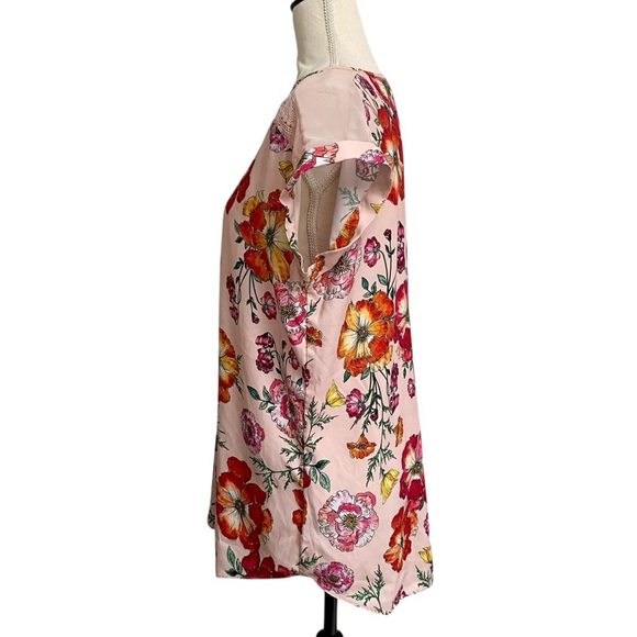 Express Pink Floral Lace Shoulder V-Neck Blouse Size Large - Picture 7 of 12